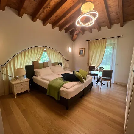 بيت ضيافة Steba House Savani Barbara Foresteria Lombarda لوناتو