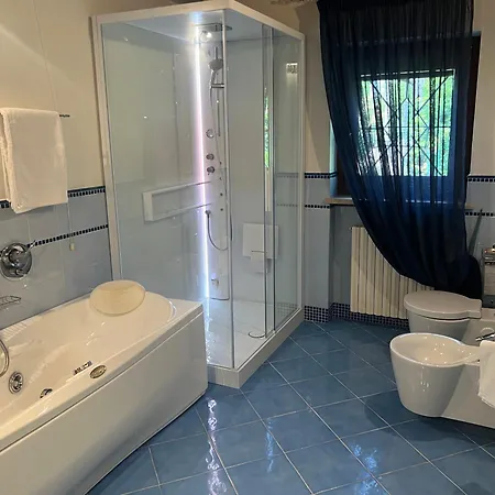 Steba House Savani Barbara Foresteria Lombarda 招待所 *